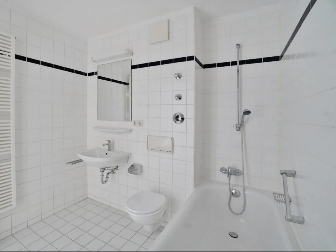 2 room apartment with 60 m² in Berlin – Photo 3