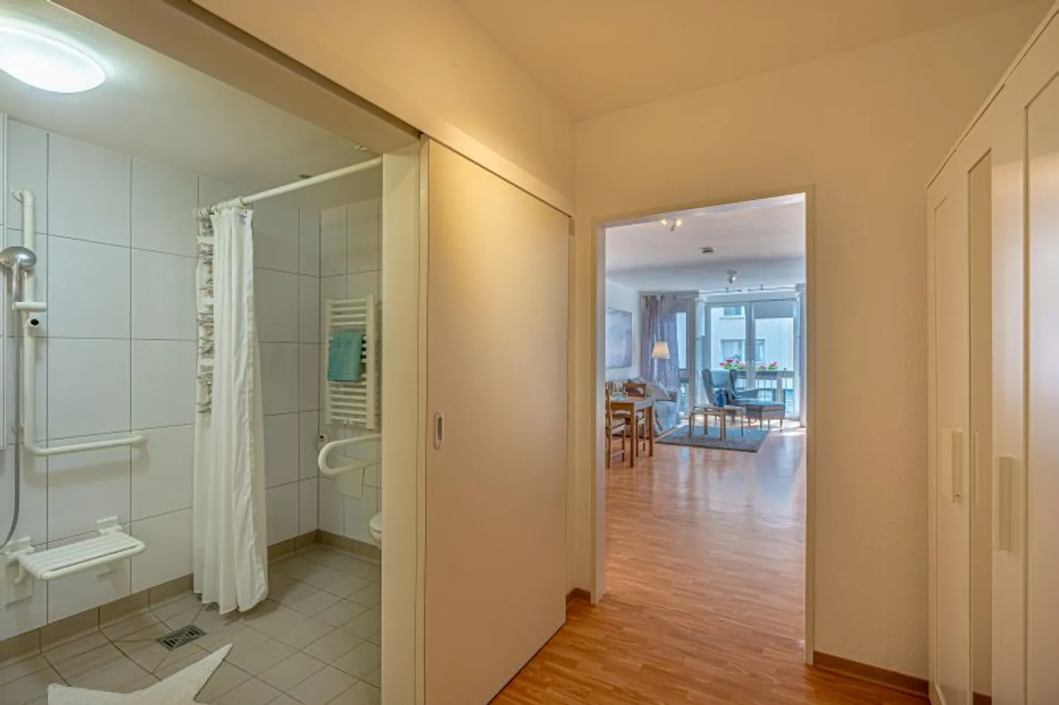 1 Zimmer Wohnung mit 40 m² in Bremerhaven – Bild 10