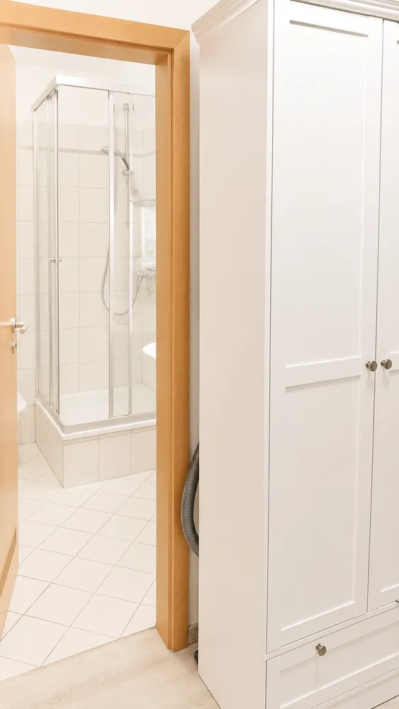 1 room apartment with 45 m² in Berlin – Photo 8