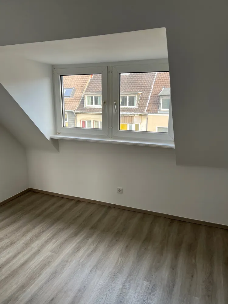 3 room apartment with 105 m² in Düsseldorf – Photo 2