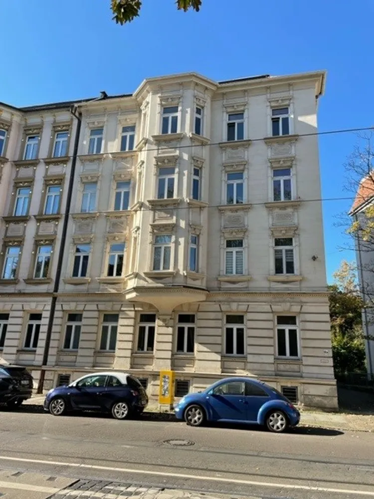 4 Zimmer Wohnung mit 109 m² in Leipzig – Bild 1