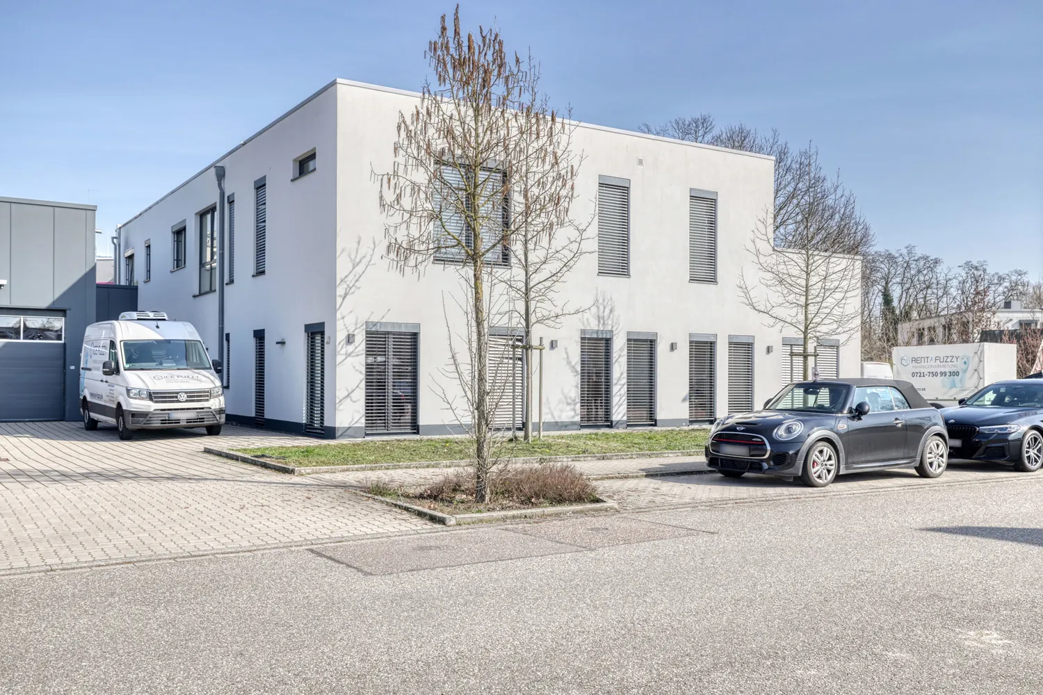 4 Zimmer Wohnung mit 165 m² in Karlsruhe – Bild 3