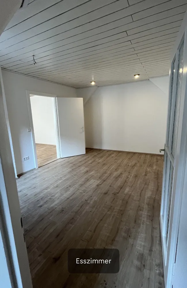 4 Zimmer Wohnung mit 93 m² in Nürnberg – Bild 2