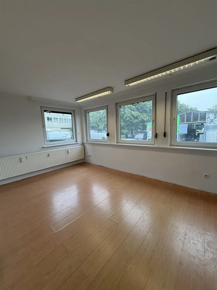 4 Zimmer Wohnung mit 136 m² in Hamburg – Bild 9