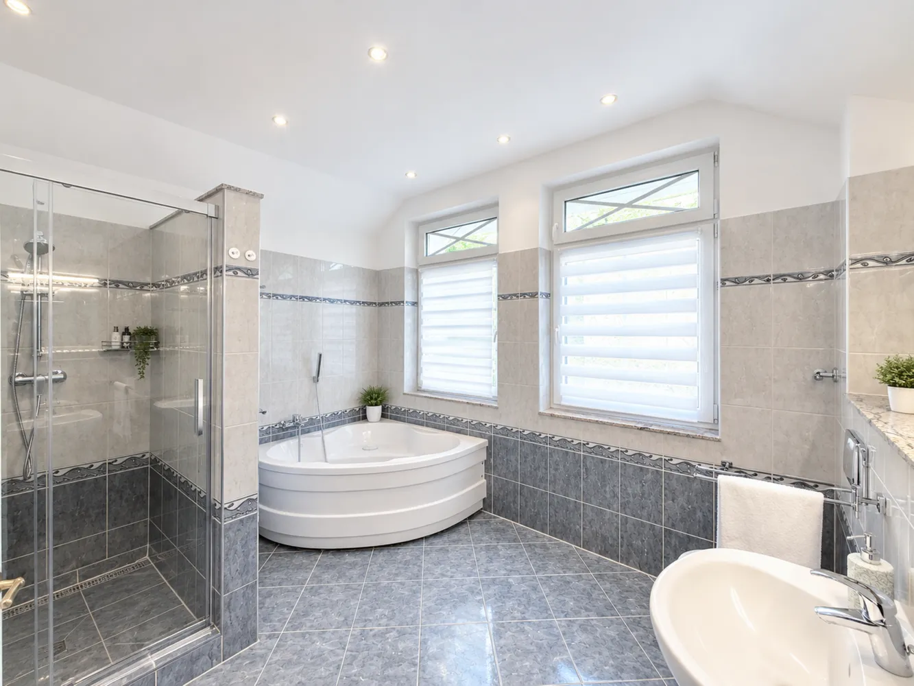 3 room apartment with 145 m² in Berlin – Photo 7
