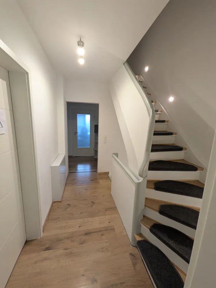 6 room house with 130 m² in Duisburg – Photo 4
