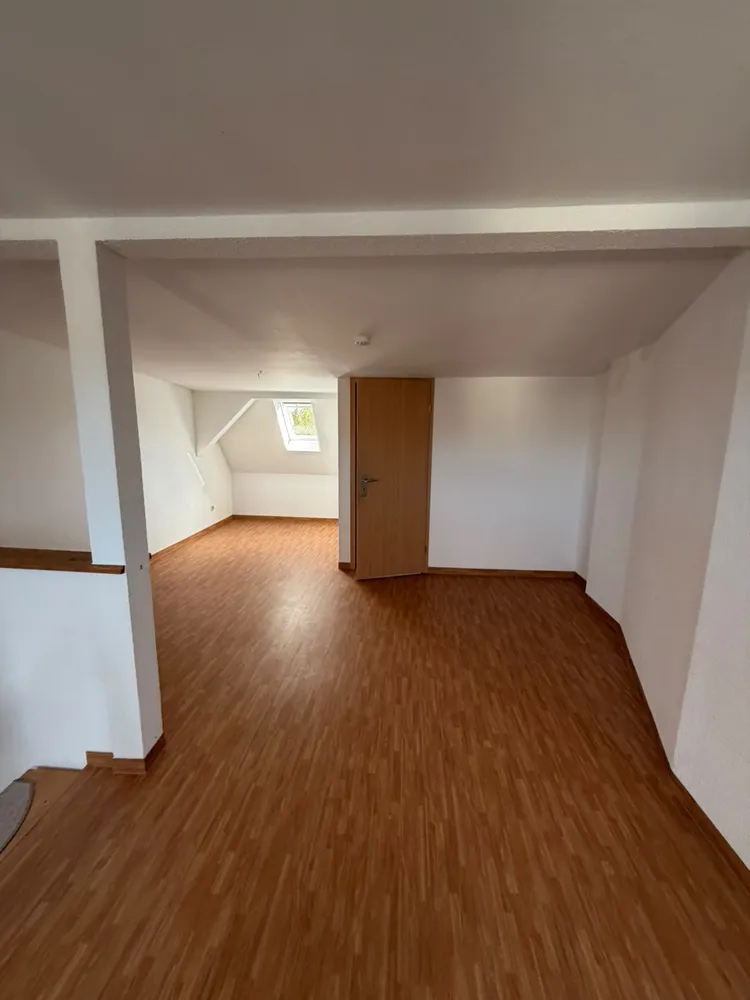 2 Zimmer Wohnung mit 72 m² in Gera – Bild 4