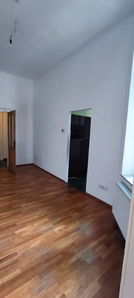 4 Zimmer Wohnung mit 95 m² in Düsseldorf – Bild 6