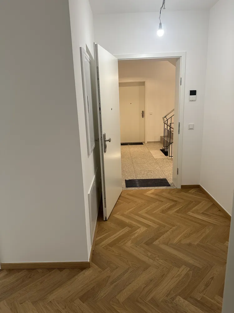 4 room apartment with 109 m² in Düsseldorf – Photo 2