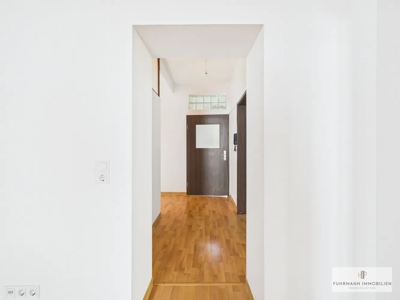 4 Zimmer Wohnung mit 86 m² in Saarbrücken – Bild 2
