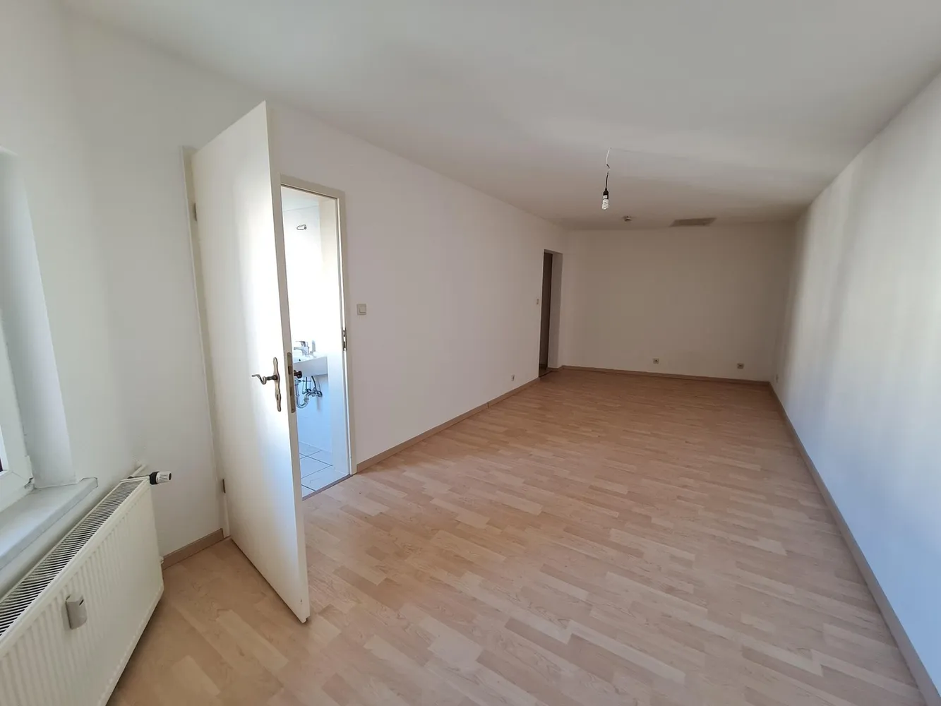 2 Zimmer Wohnung mit 42 m² in Halle (Saale) – Bild 4