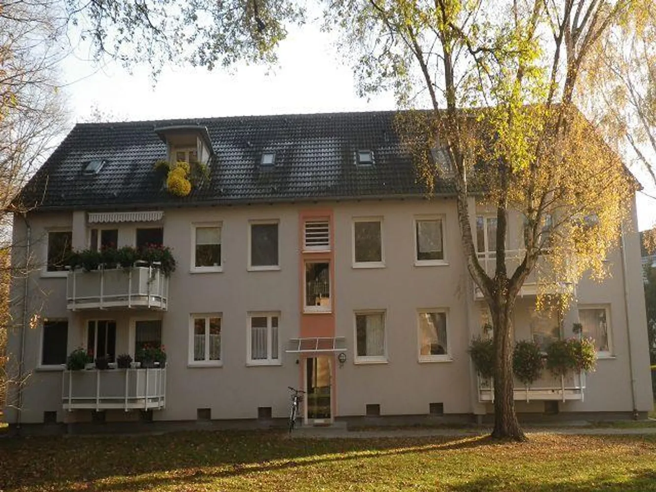 3 Zimmer Wohnung mit 61 m² in Duisburg – Bild 2