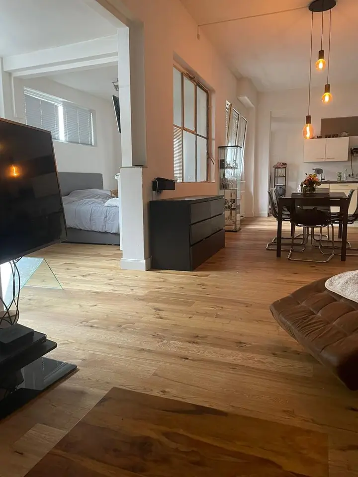 2 Zimmer Wohnung mit 80 m² in Aachen – Bild 1