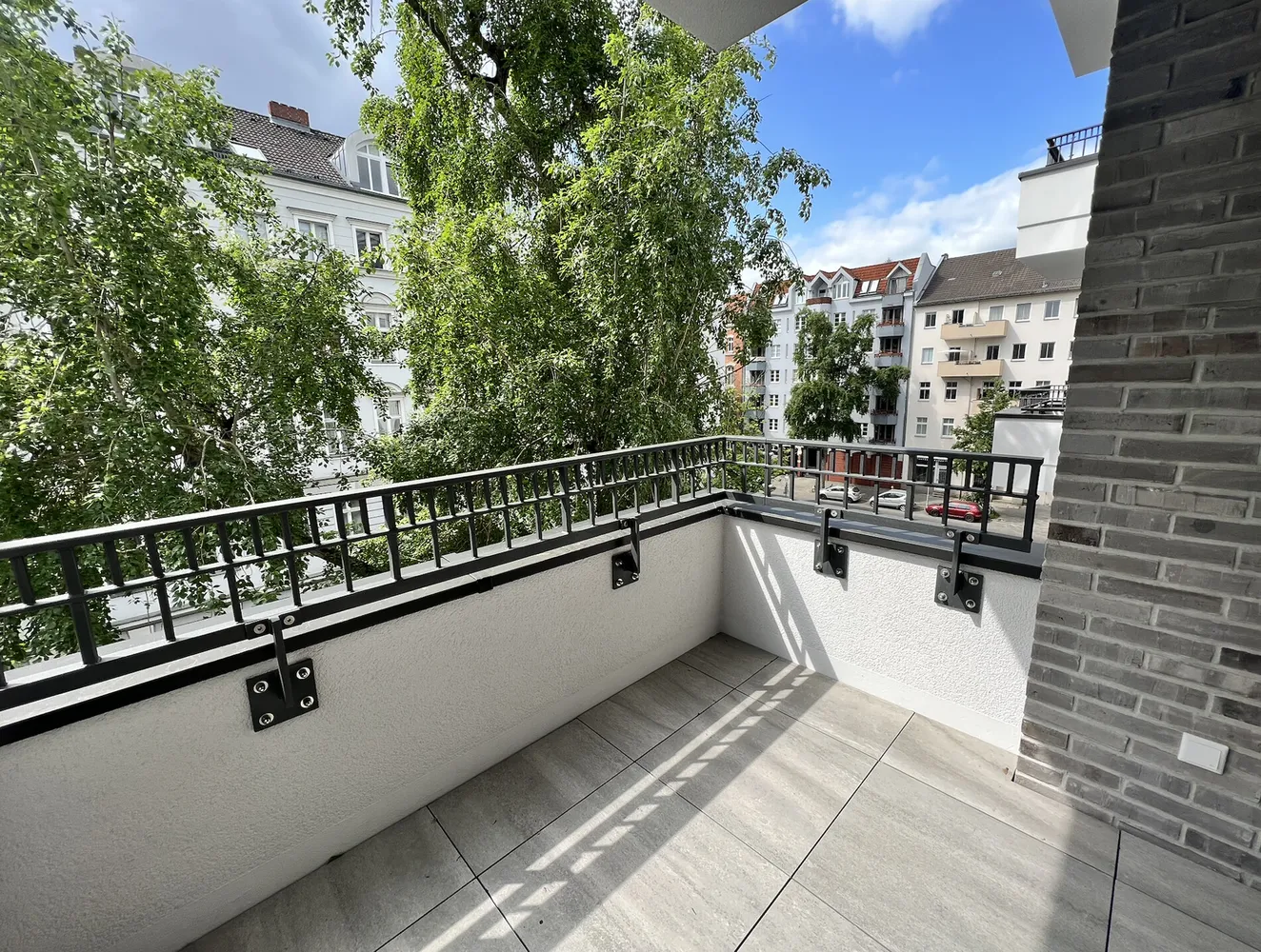 2 Zimmer Wohnung mit 71 m² in Berlin – Bild 1
