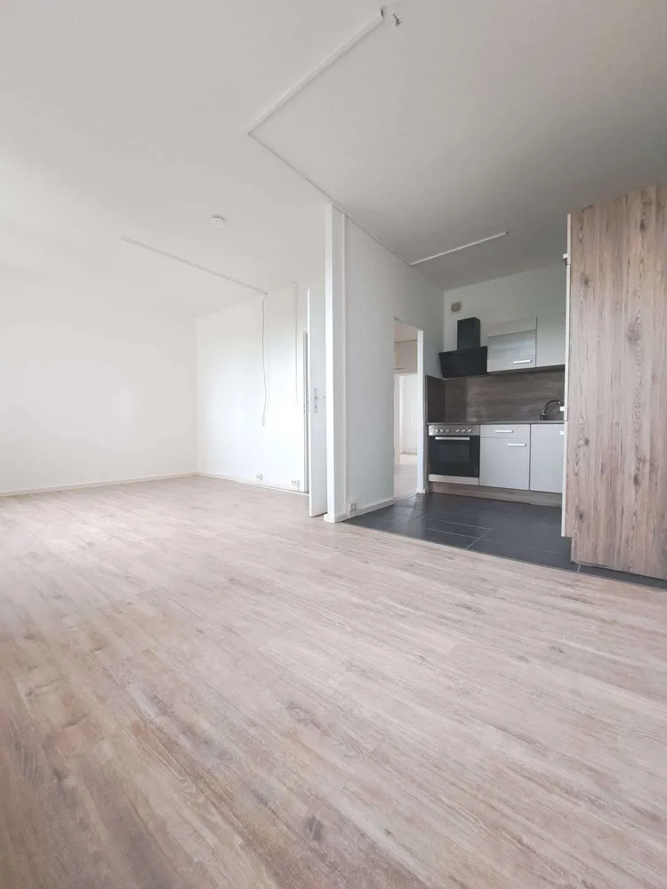 3 Zimmer Wohnung mit 55 m² in Halle (Saale) – Bild 1
