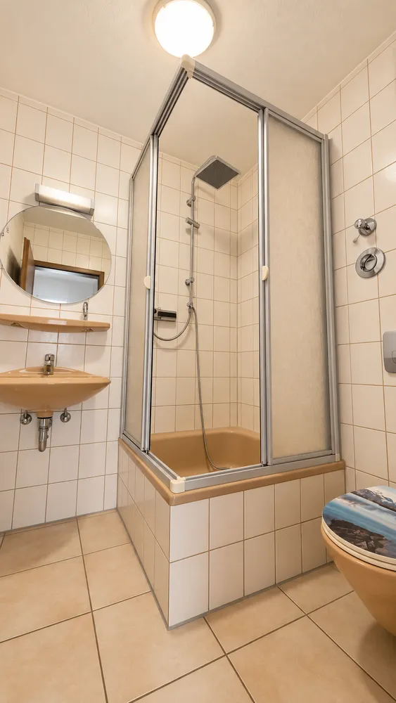 1 room apartment with 49 m² in Königswinter – Photo 2