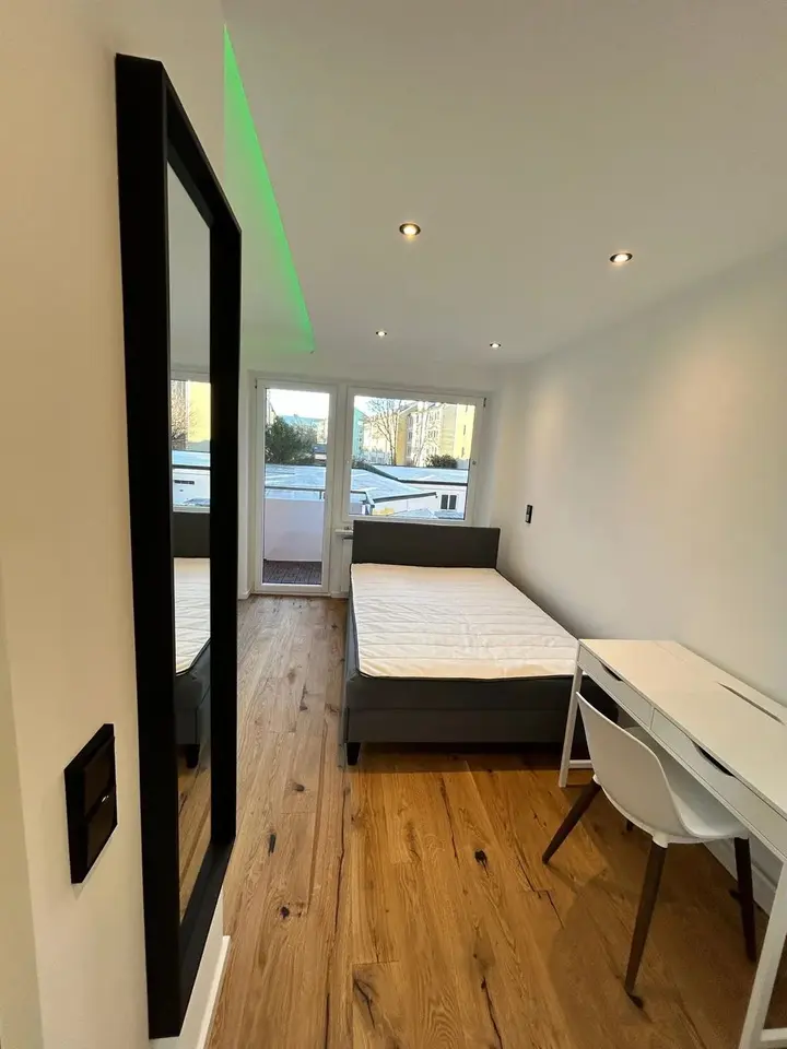 3 Zimmer Wohnung mit 10 m² in München – Bild 9