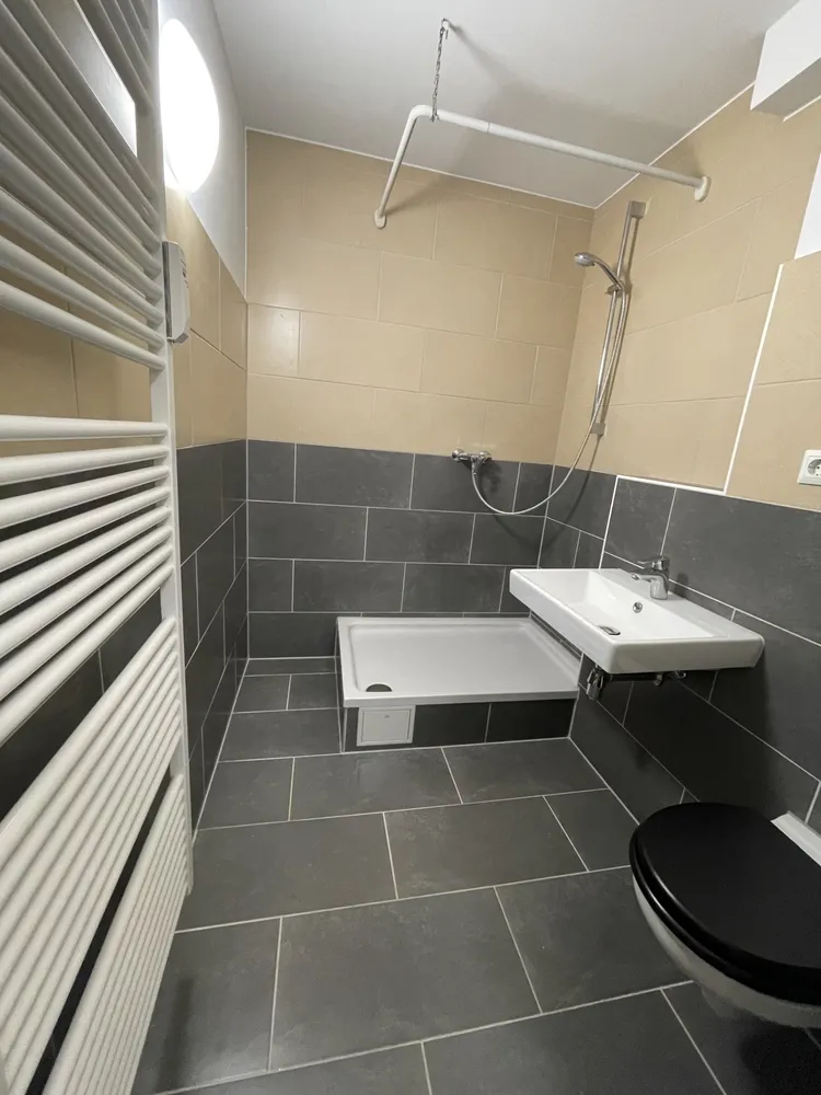 1 Zimmer Wohnung mit 29 m² in Köln – Bild 6