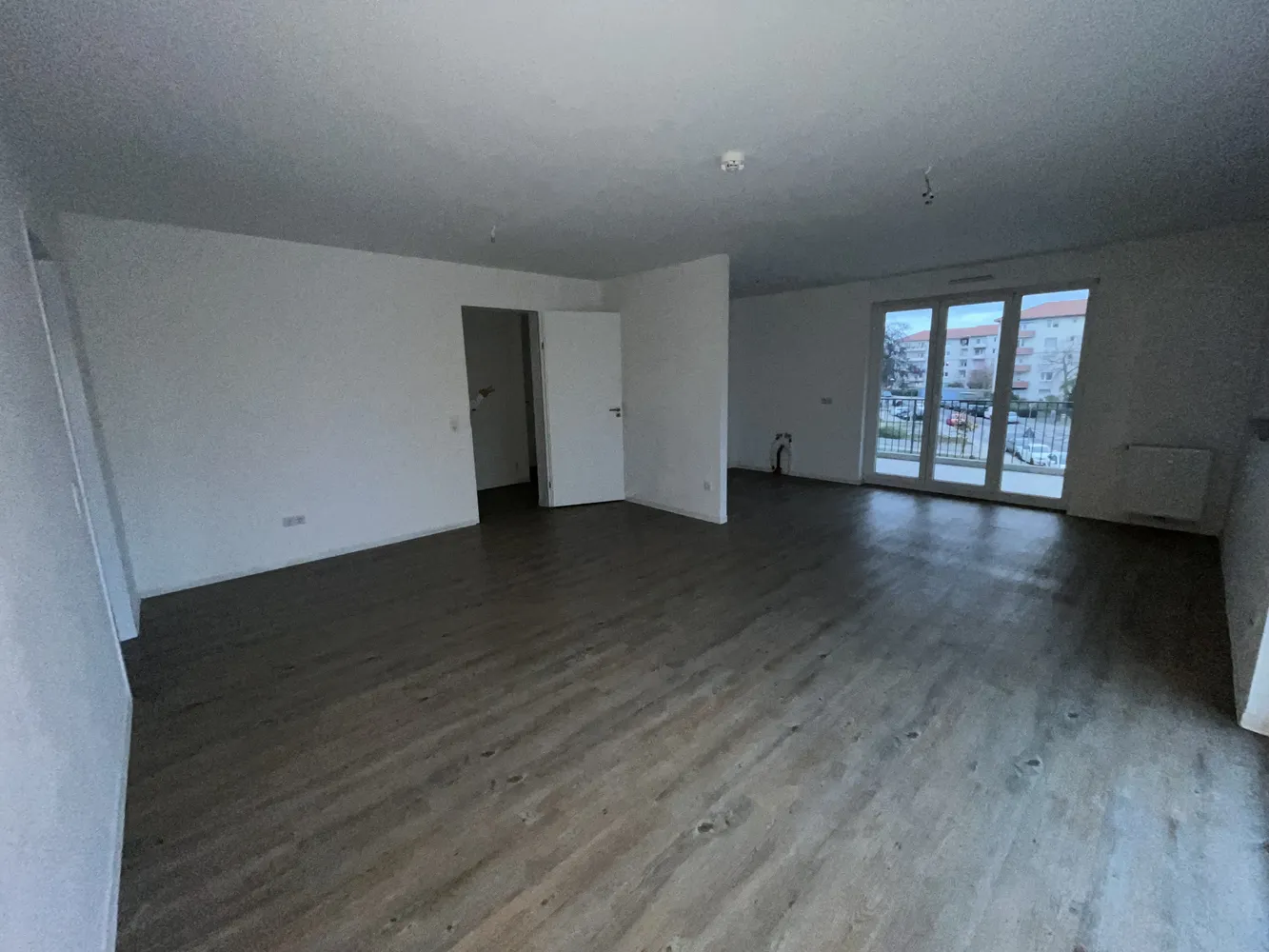 3 Zimmer Wohnung mit 87 m² in Mannheim – Bild 2