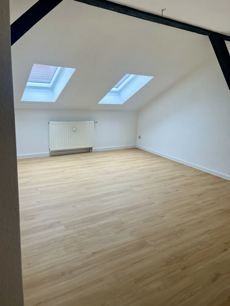 3 Zimmer Wohnung mit 66 m² in Halle (Saale) – Bild 2
