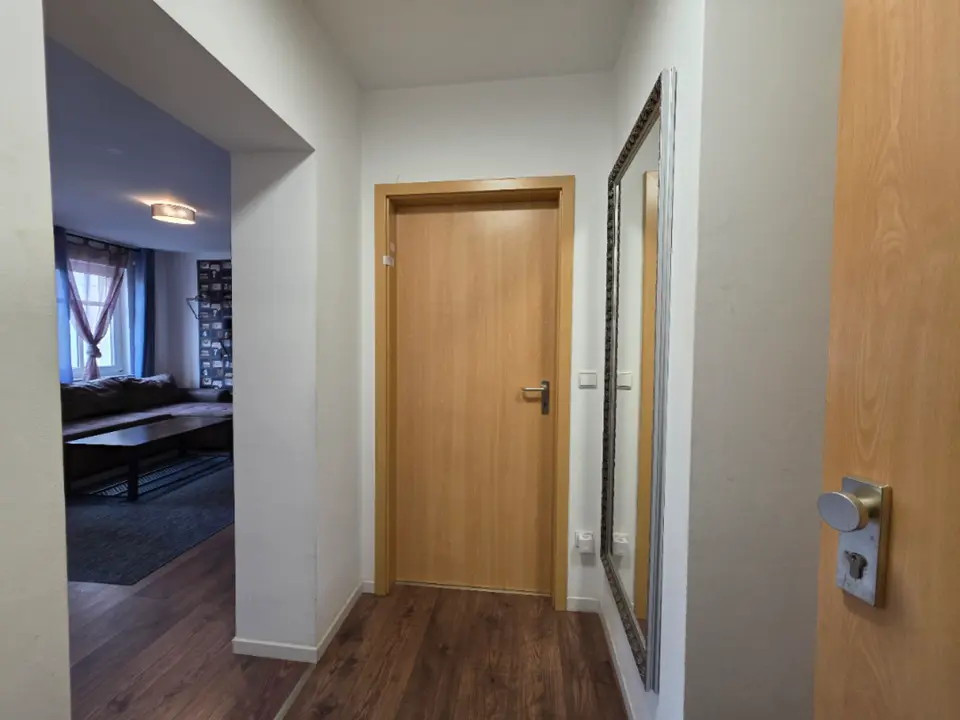 2 Zimmer Wohnung mit 47 m² in Crimmitschau – Bild 2