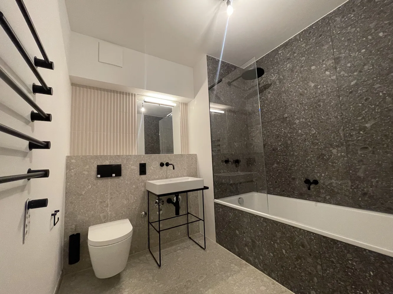 2 room apartment with 68 m² in Munich – Photo 2