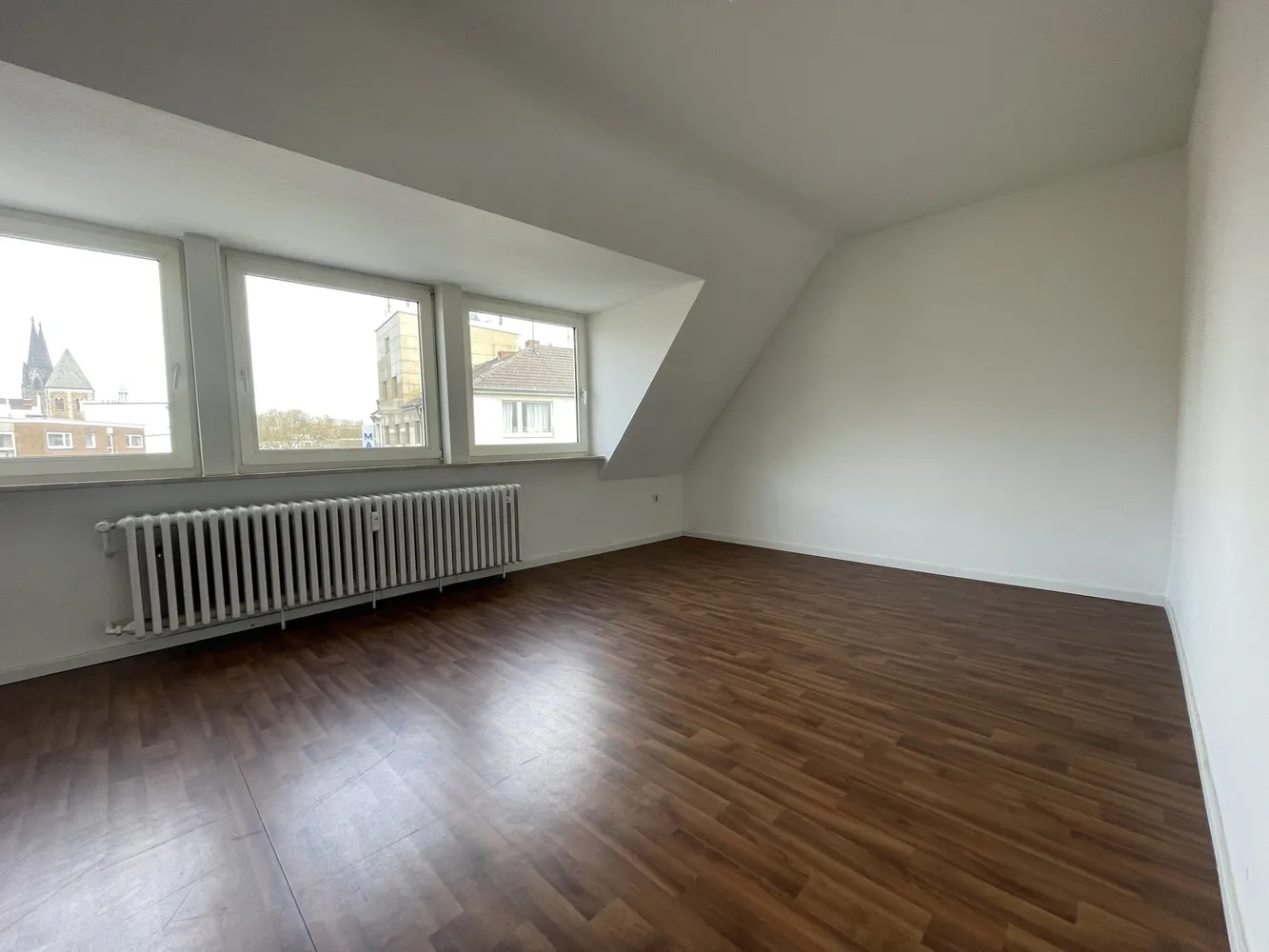 2 Zimmer Wohnung mit 48 m² in Köln – Bild 3