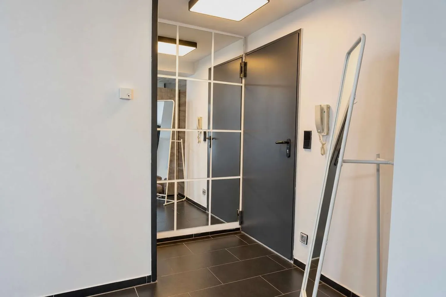 1 Zimmer Wohnung mit 55 m² in Stuttgart – Bild 3