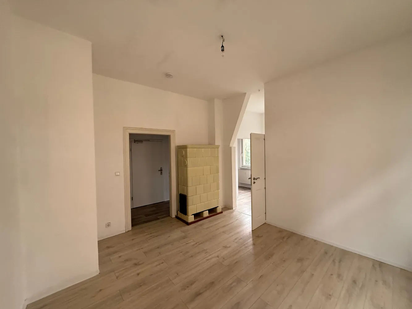 5 Zimmer Wohnung mit 117 m² in Greiz – Bild 9
