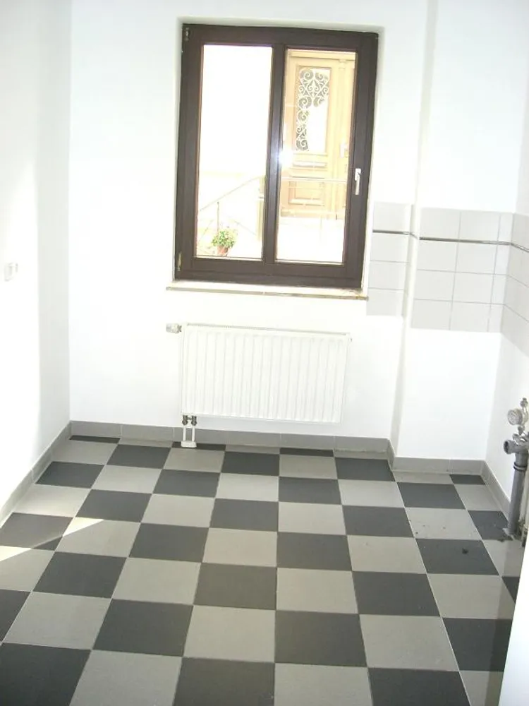 4 Zimmer Wohnung mit 100 m² in Halle (Saale) – Bild 9