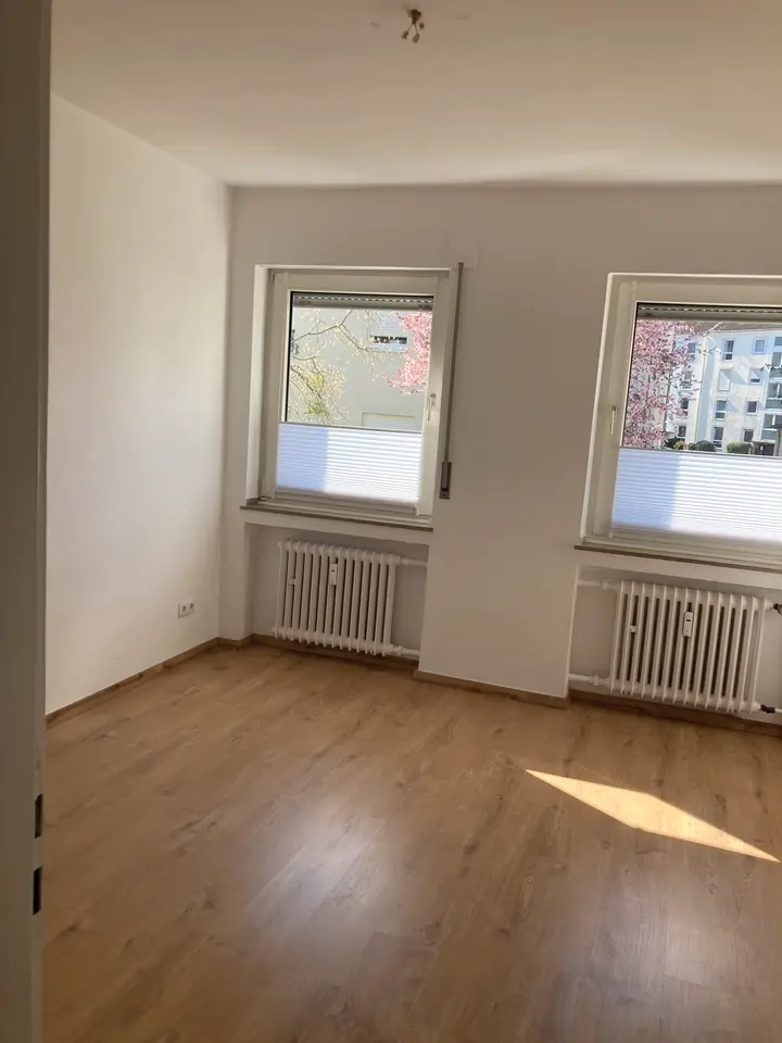 4 Zimmer Wohnung mit 77 m² in Bonn – Bild 2