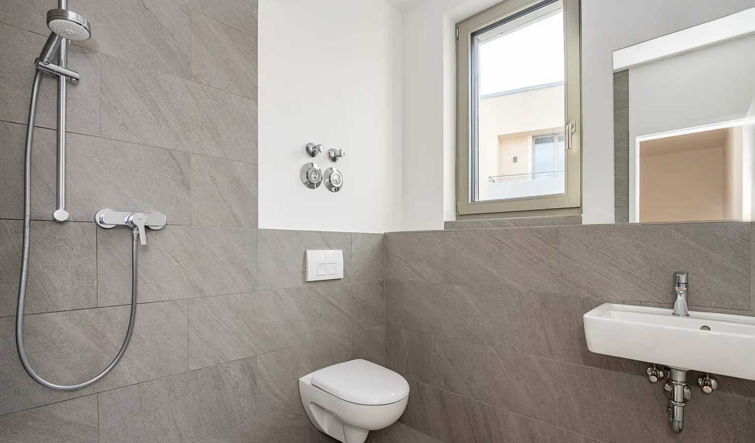 4 Zimmer Wohnung mit 86 m² in Berlin – Bild 2