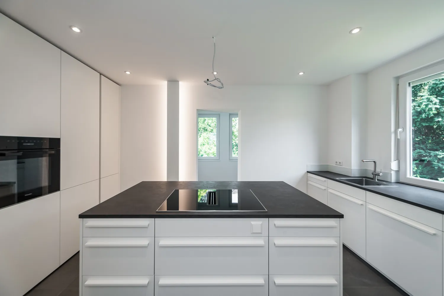 5 room apartment with 160 m² in Stuttgart – Photo 1