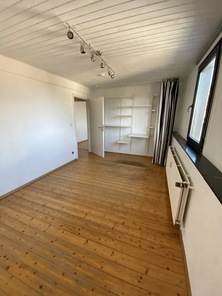 2 Zimmer Wohnung mit 57 m² in Köln – Bild 2