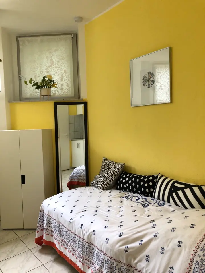 Studio mit 14 m² in Köln – Bild 1
