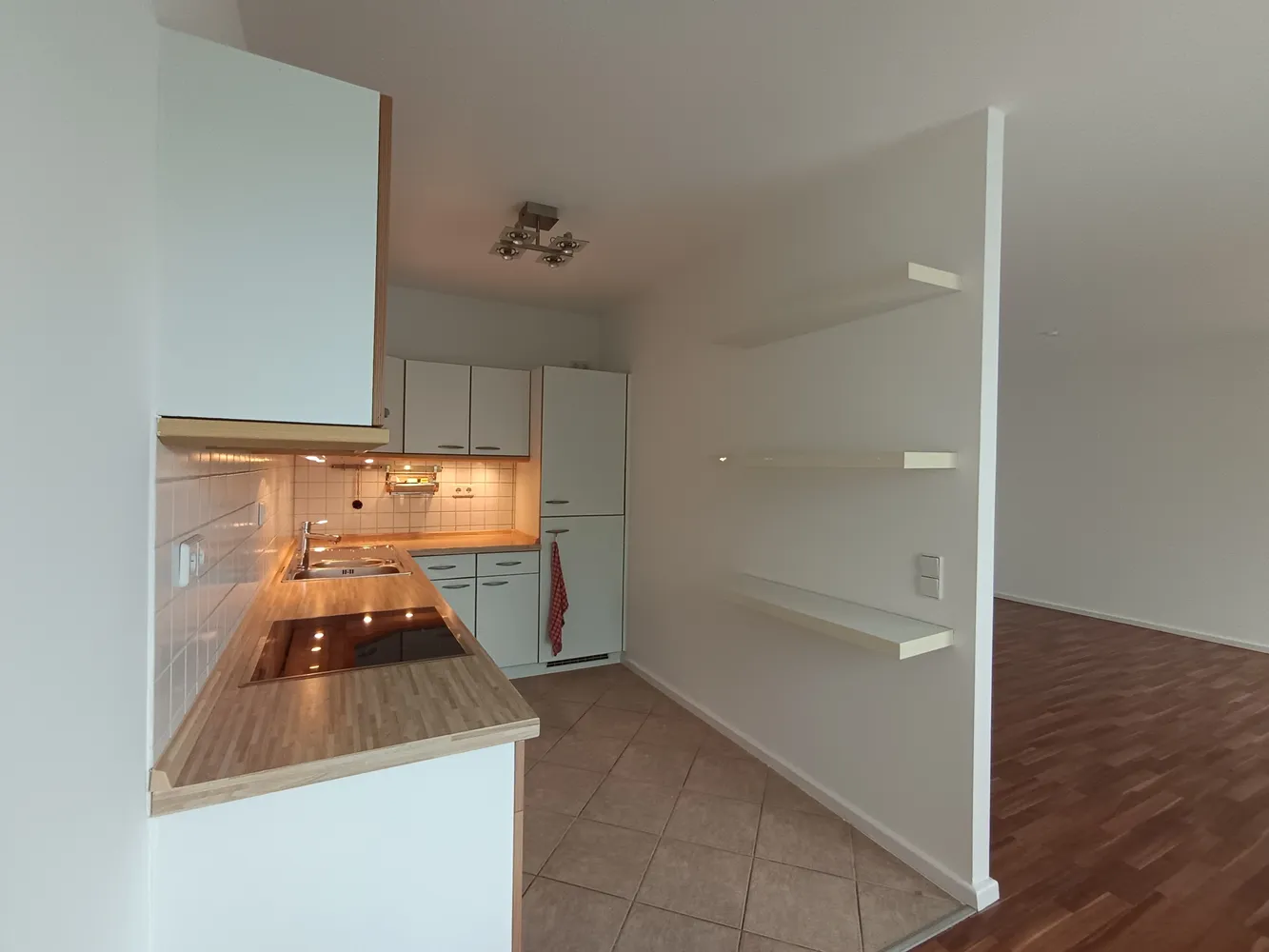 2 room apartment with 72 m² in Berlin – Photo 1