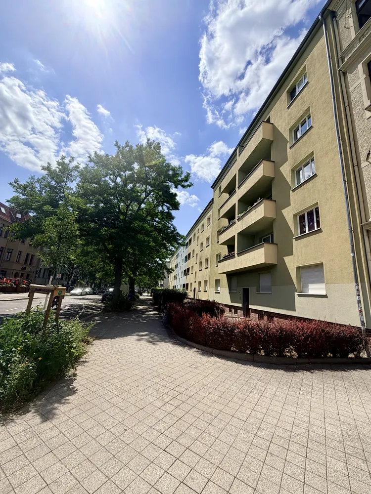 2 Zimmer Wohnung mit 67 m² in Magdeburg – Bild 1