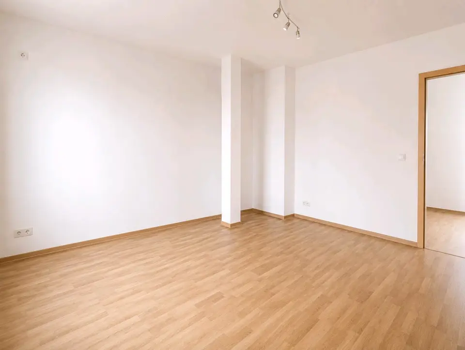 5 Zimmer Wohnung mit 130 m² in Meiningen – Bild 8