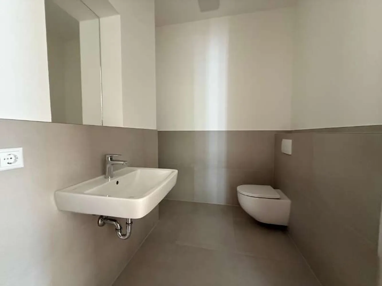 4 Zimmer Wohnung mit 128 m² in Dresden – Bild 4