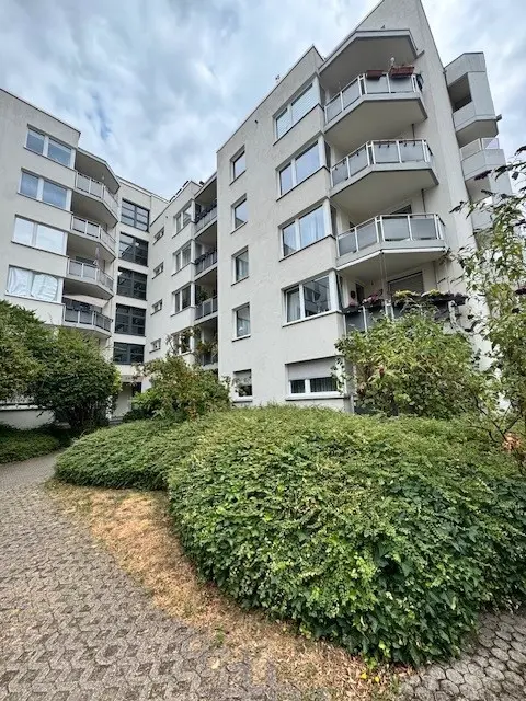 2 Zimmer Wohnung mit 55 m² in Köln – Bild 4