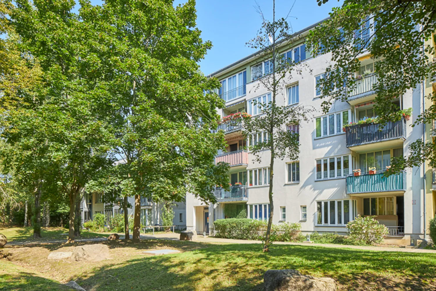 2 Zimmer Wohnung mit 65 m² in Berlin – Bild 1