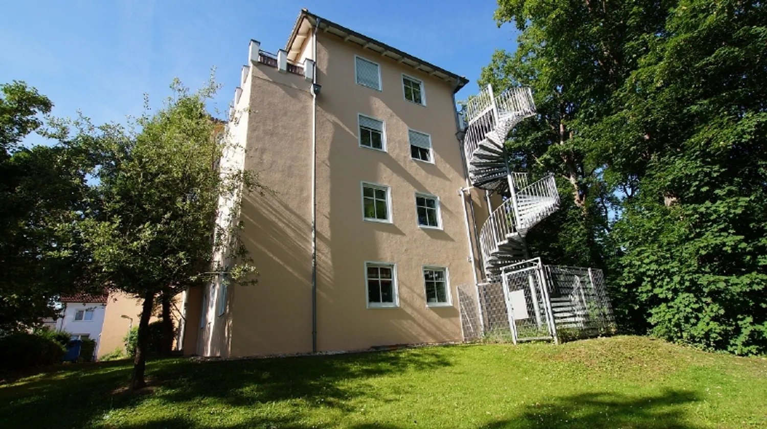 2 Zimmer Wohnung mit 73 m² in Straubing – Bild 1