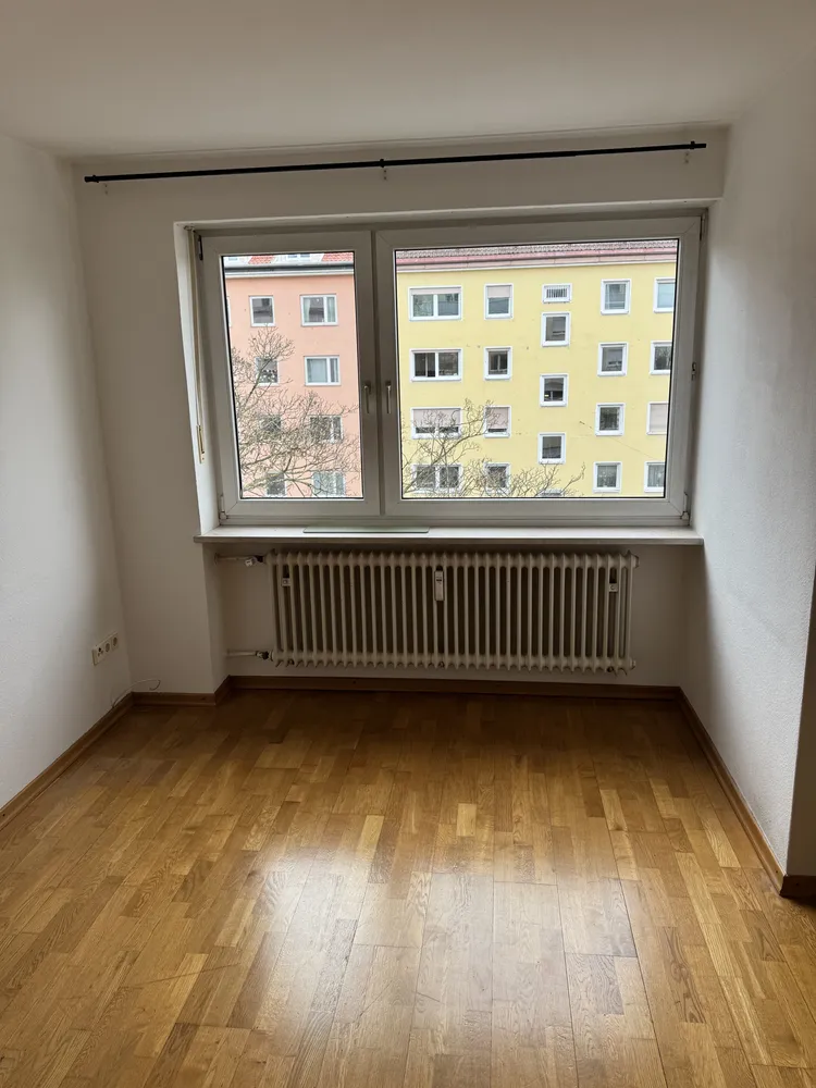 1 room apartment with 36 m² in Munich – Photo 2