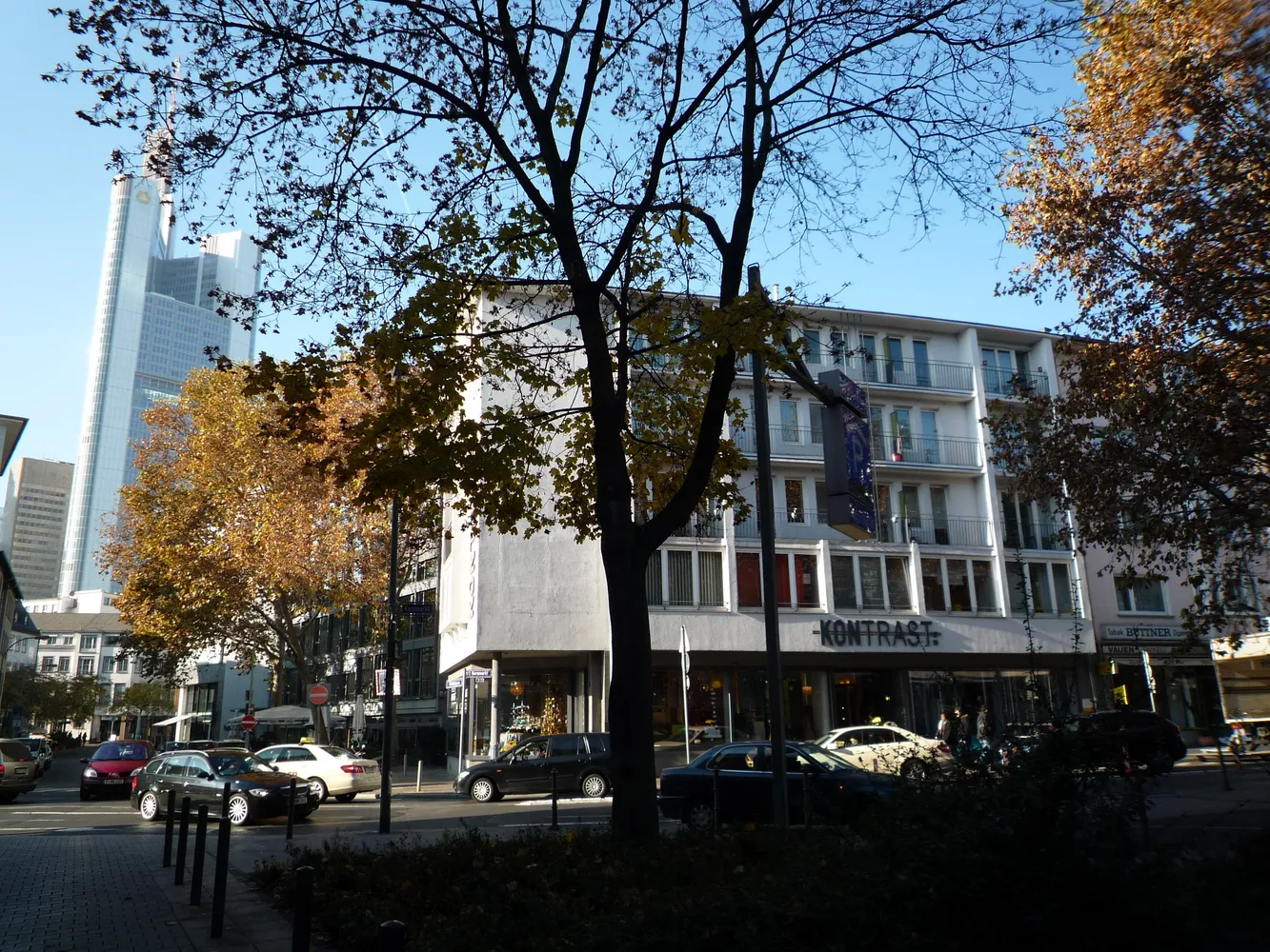 3 Zimmer Wohnung mit 75 m² in Frankfurt am Main – Bild 2