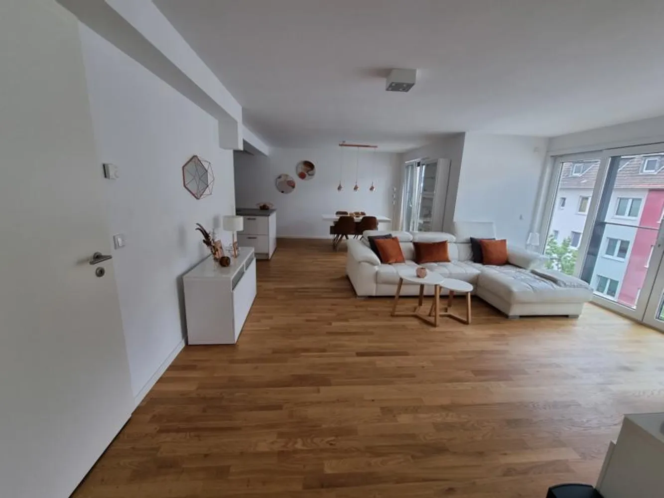 3 Zimmer Wohnung mit 80 m² in Düsseldorf – Bild 1