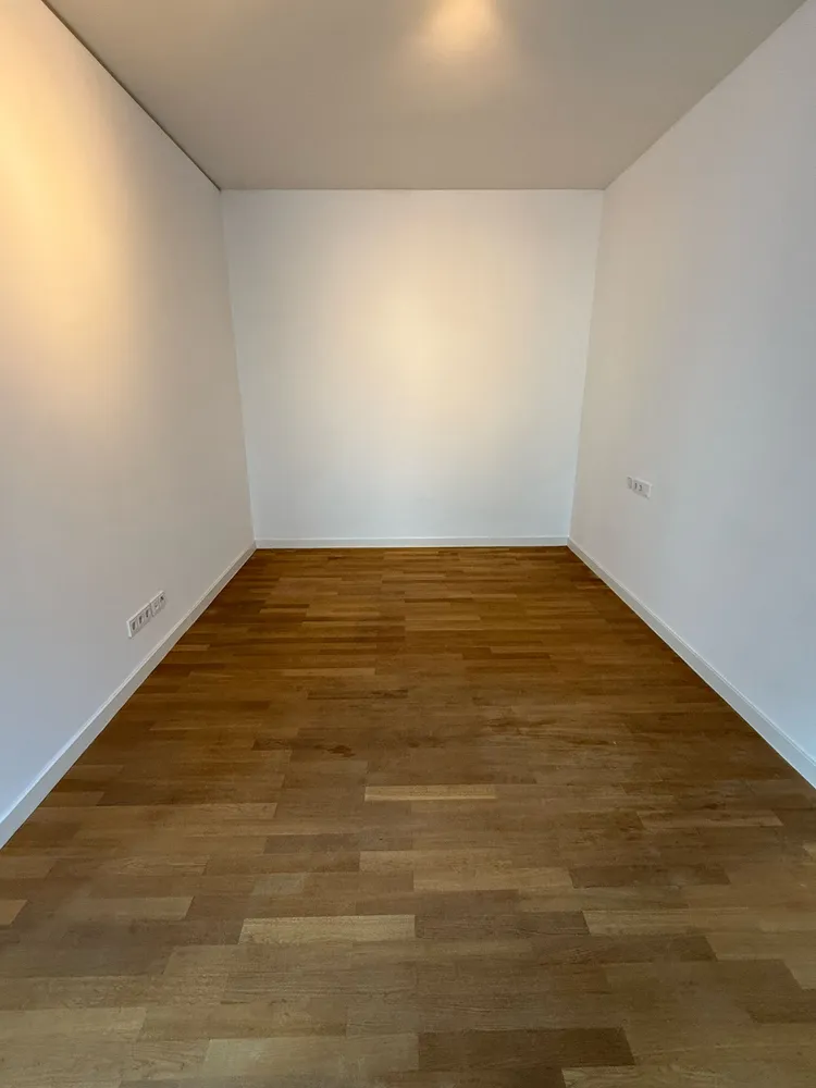 2 Zimmer Wohnung mit 77 m² in Berlin – Bild 4