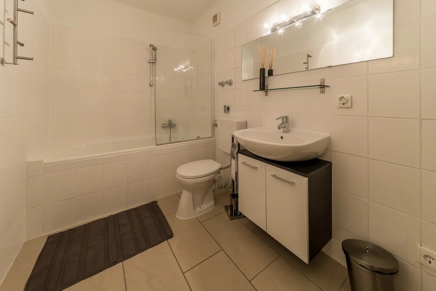 2 Zimmer Wohnung mit 46 m² in Frankfurt am Main – Bild 12