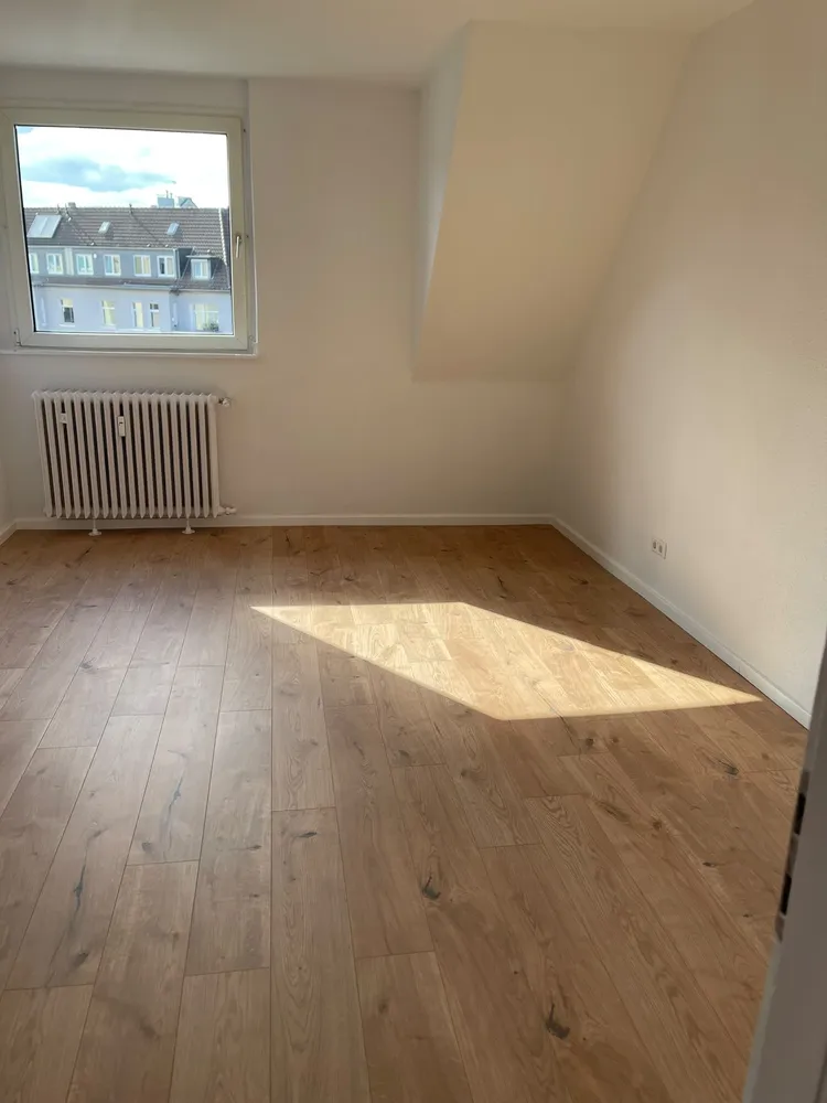 1 Zimmer Wohnung mit 45 m² in Düsseldorf – Bild 2