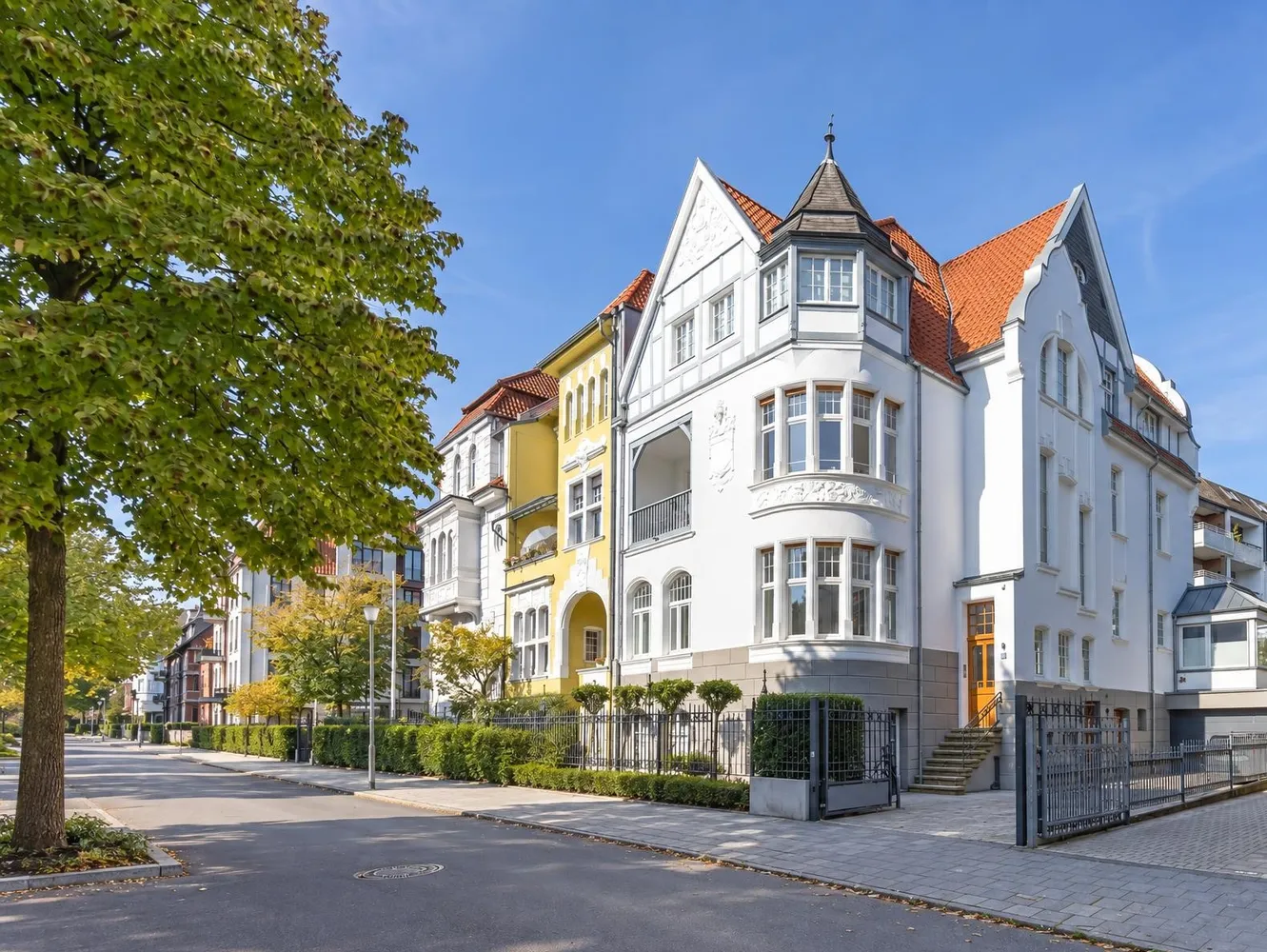 5 Zimmer Wohnung mit 200 m² in Münster – Bild 1