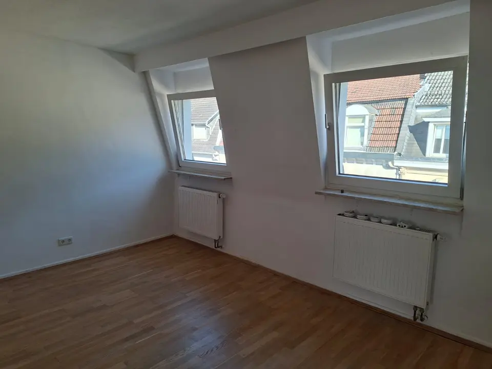 4 Zimmer Wohnung mit 106 m² in Wuppertal – Bild 9